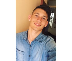 Santiago, 26, Pitalito