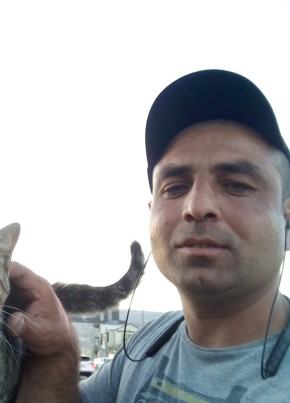 Рустам из Махачкалы 39 лет