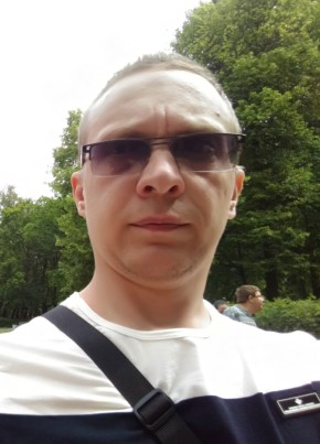 Ivan, 36, Россия, Великий Новгород