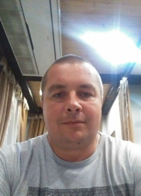 Viktor, 37, Russia, Volgograd