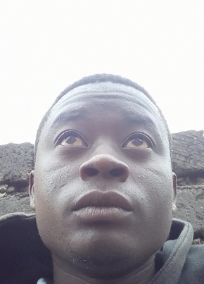 Edwino, 18, Kenya, Nairobi