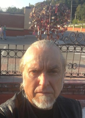 Иван из Томска 80 лет