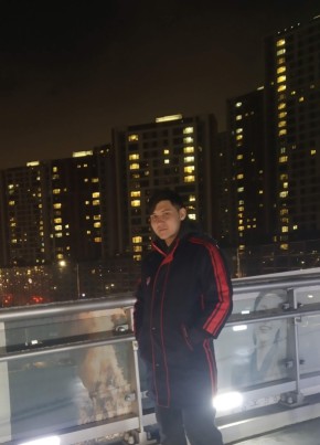 Alisher, 34, Republic of Korea, Seoul