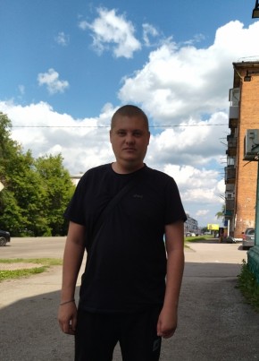 Sergey, 31, Russia, Prokopevsk