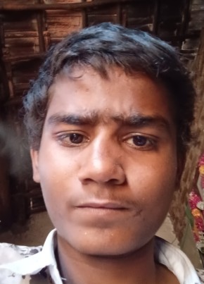 Rjurfjjf, 20, India, Sihor