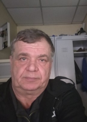 Владимир, 63, Россия, Омск