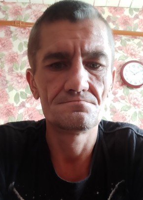 Валерий из Смоленска 43 года