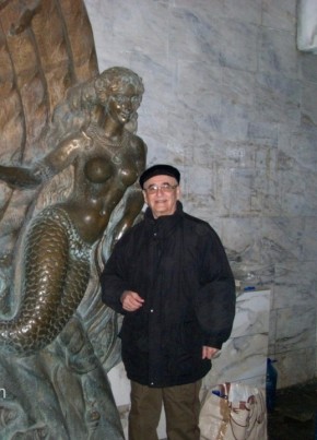 Алекс Левиев, 74, United States of America, New York City