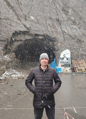 Mikhail, 37, Russia, Volkhov