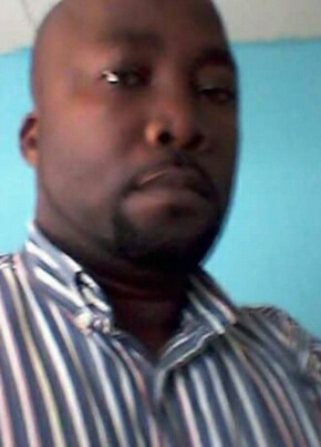 Gilove, 46, République Gabonaise, Libreville