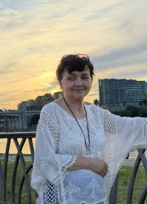 Лариса из Батайска 58 лет