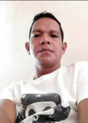 Lexi braga, 31, East Timor, Dili
