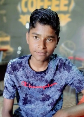 Naveen, 18, India, Delhi