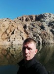 Maksim, 41, Saint Petersburg