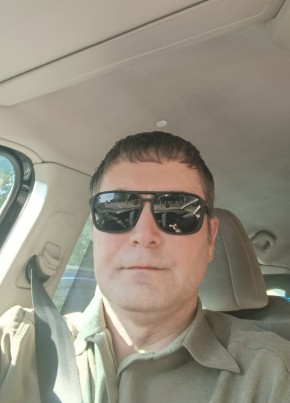 Дмитрий из Калининграда 46 лет
