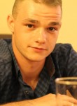 Максим, 22 года