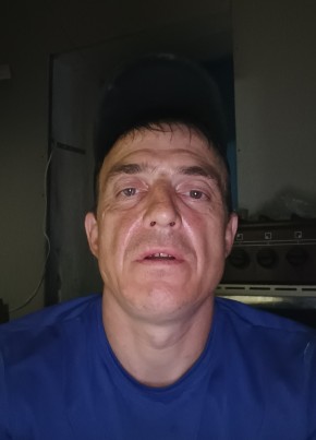 Алексей из Георгиевска 46 лет