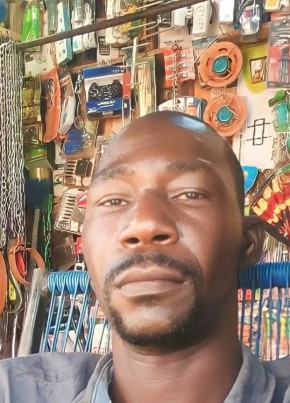 Amadou, 33, République du Mali, Bamako