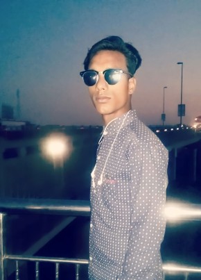 Pirnce Hossain, 23, Bangladesh, Dhaka