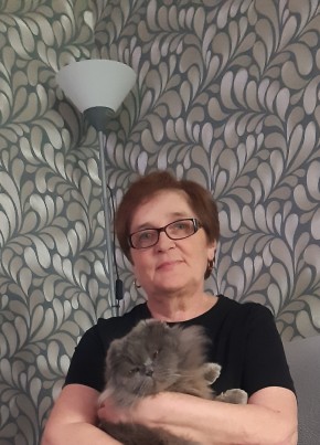 Татьяна из Барнаула 66 лет