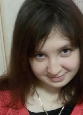 Алина, 31, Россия, Вятские Поляны