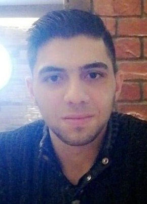 Mahmut, 22, Türkiye Cumhuriyeti, Çorlu