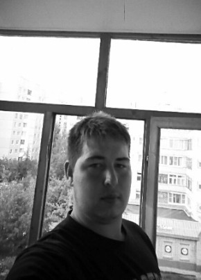 Кирилл из Великого Новгорода 27 лет
