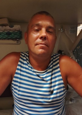 Дмитрий из Тольятти 49 лет