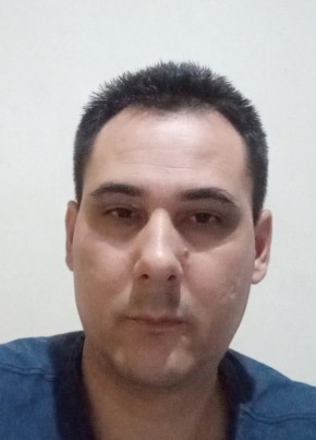 Jackson Medeiros, 39, República Federativa do Brasil, Curitiba