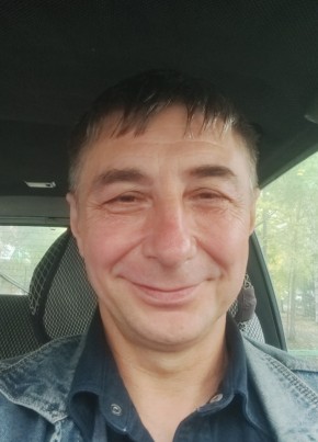Андрей из Сургута 52 года