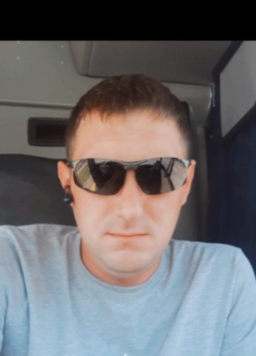 Kostya, 36, Belarus, Lida