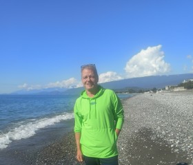 Andrey, 66, Sokhumi