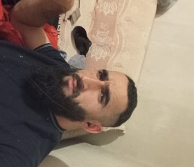 Ali, 29, Sokhumi