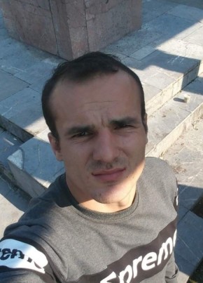nika, 28, საქართველო, ოზურგეთი