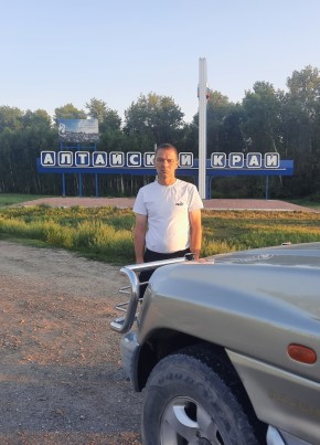 Роман, 44, Россия, Новосибирск