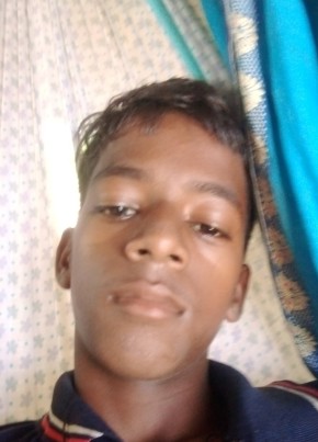 Mukhamn, 19, India, New Delhi