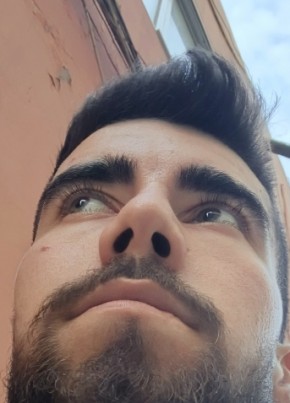 م