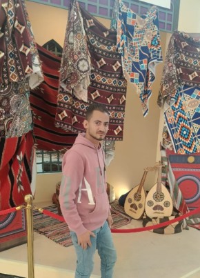 احمد из القاهرة 26 лет