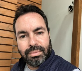 Konstantinos, 48, Athens