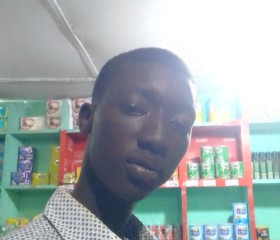 Aziz, 23 года, Abidjan