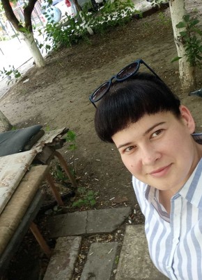 Юлия, 30, Россия, Ростов-на-Дону