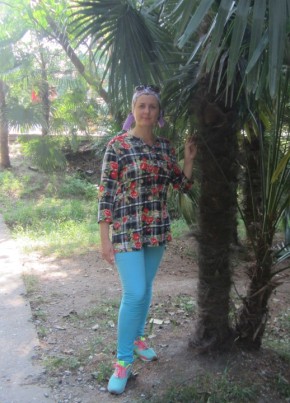Елена, 44, Россия, Кущёвская