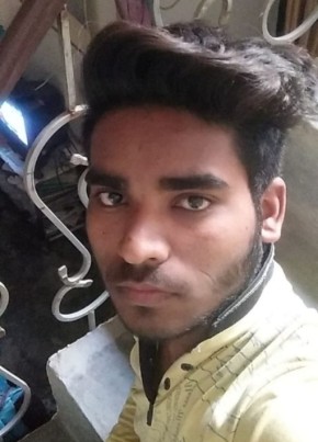 Prince, 22, India, Delhi