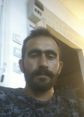 Serdar, 30, Türkiye Cumhuriyeti, Ankara