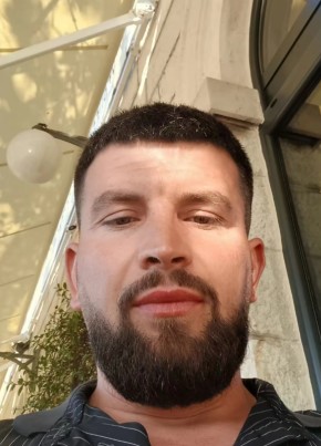 Ledioo из Астаны 32 года