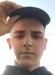 Anton, 18, Zelenogorsk (Krasnoyarsk)