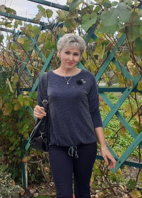 Nina, 51, Russia, Baryatino