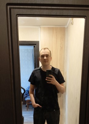 Дмитрий из Зеленодольска 27 лет