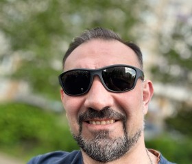 Ilmir, 46, Helsinki
