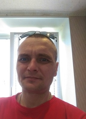 Денис, 43, Россия, Тихвин